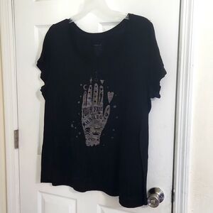 Torrid shirt size 4